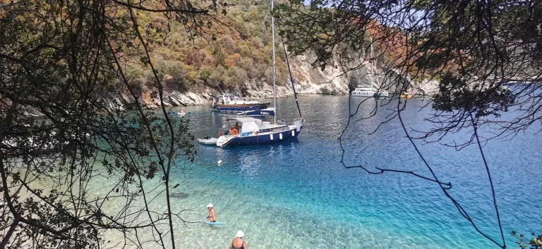 Back on the water: down the west coast of Lefkada